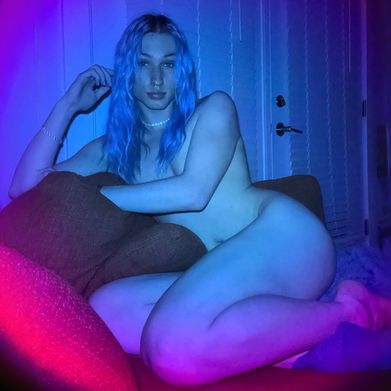 OnlyFans Model vylyria♡ (vylyriasvault) Profile Image