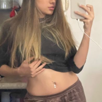 Arab Moonlight 🌙 Jannat (therealjannat) Header Photo Added 2025-07-29