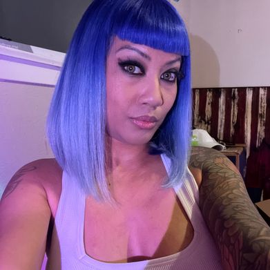 Lily Thai (officiallilythai) Profile Photo Added 2024-10-08