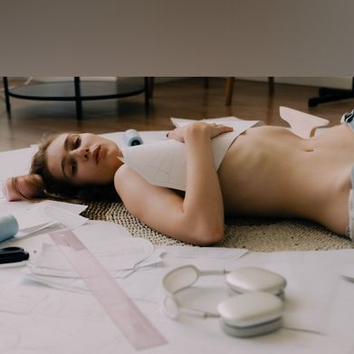 Solar Bella (bella_solar) Header Photo Added 2025-08-21