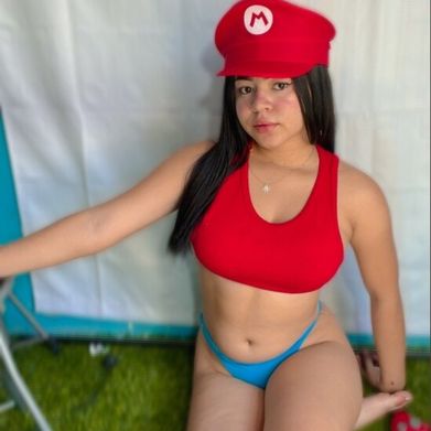 💦LAURA🦊 (laurafoox) Profile Photo Added 2025-11-23