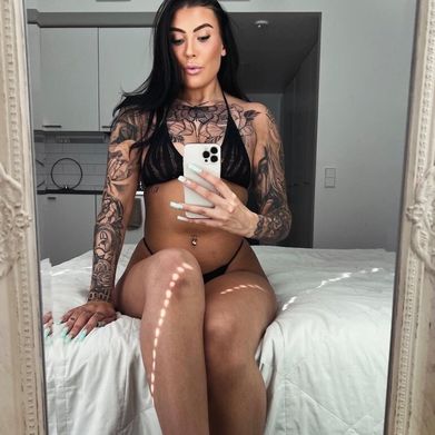 Yourfavbrunette 💋 (katariinabebe) Profile Photo Added 2025-12-23