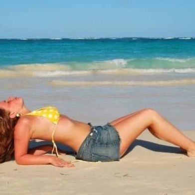 Kelsea (feistyvixen) Header Photo Added 2025-11-22