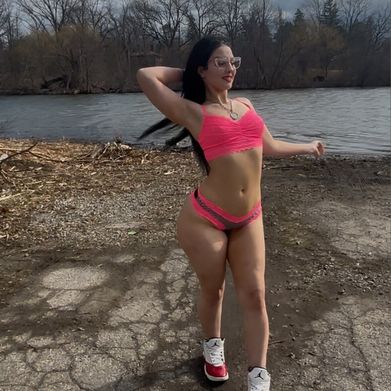 Baby Bunnie💦 Added Photo on 2025-03-29