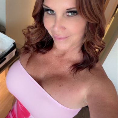 Sammiesworld_SFW (sammiesworld_sfw) Header Photo Added 2025-07-10