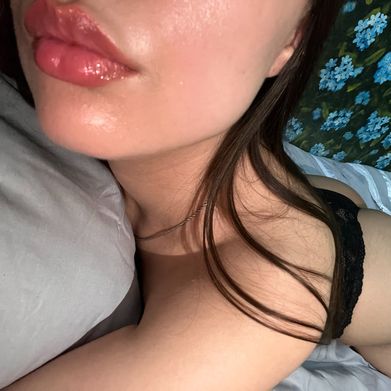 Mia Moonlight💜 (miamolinaaa) Header Photo Added 2025-07-08