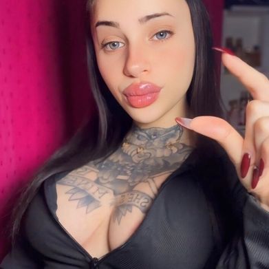 MISS SOFFIA  👸🏻 (latinnmodel) Profile Photo Added 2025-11-11