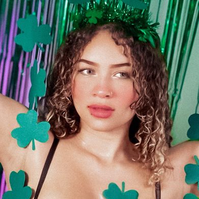 Kenay Fox (kenayfoxx) Profile Photo Added 2025-03-19