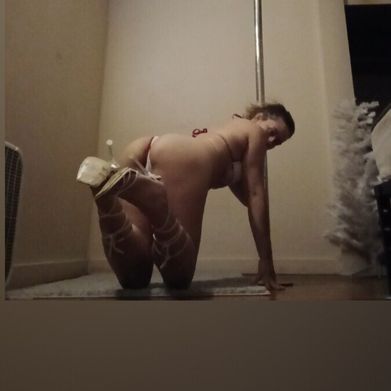 Lanii😝💦 (naughty_lanii) Header Photo Added 2025-11-22