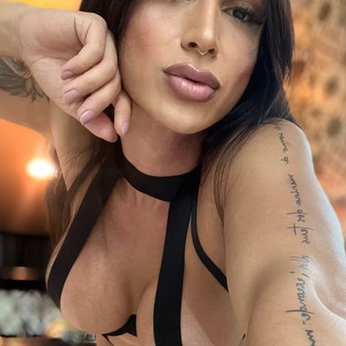 Patrícia Santos 🇧🇷 (patriciasntos) Profile Photo Added 2024-10-31