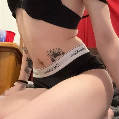 Veronica (sushishush) Header Photo Added 2025-02-12