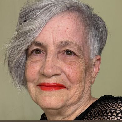 LanaReznor1955 (lanareznor1955) Profile Photo Added 2025-03-27