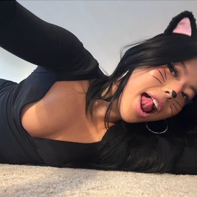 Cindy Chen (yourfavcindyxxx) Header Photo Added 2025-08-13