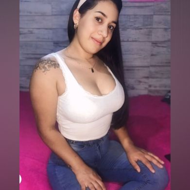 Mia brunnette - La reyna de lo prohibido Added Photo on 2024-10-30