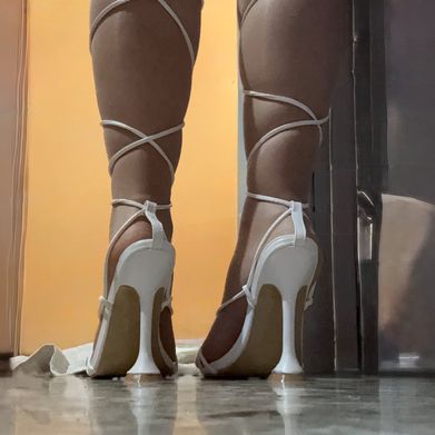 Melissa Sorrentino💋 (piedinysuccosi) Header Photo Added 2025-09-13