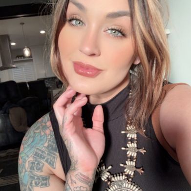 showmethemoneySHOT (cherrymcguire) OnlyFans Profile Image