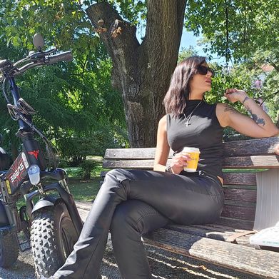 Insatiable mistress (insatiablemistresss) Profile Photo Added 2025-08-27