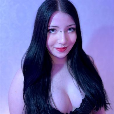 Alice Lune🌒 (alicelunee) Profile Photo Added 2024-12-24