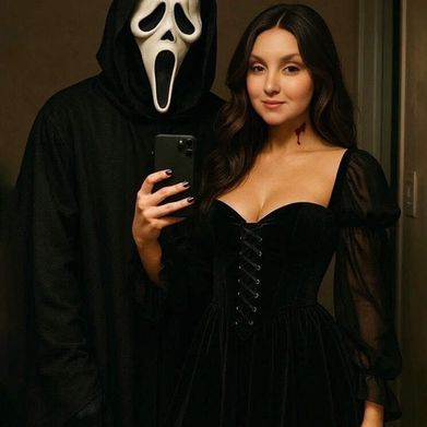 Leenaglovier (leenaglovier) Header Photo Added 2025-10-10