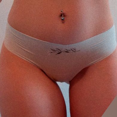 Cherry Blossom (chloexlynn) Header Photo Added 2025-05-20