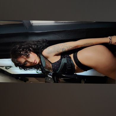 Lola Added Photo on 2025-03-19