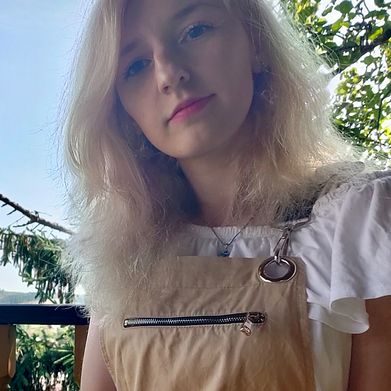 Elizabeth Lulu (luluspices) Profile Photo Added 2025-02-21