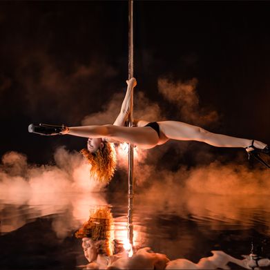 Satine (redvelvetsatine) Header Photo Added 2025-02-05