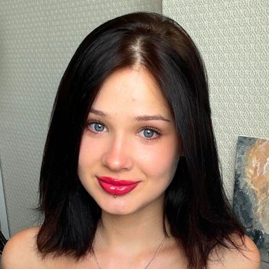 Cutie Lily 🌸 (cutieliliy) Profile Photo Added 2024-11-14