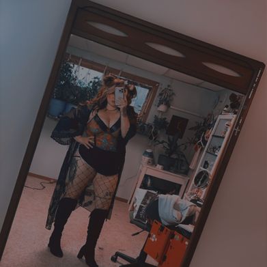 Ginger Snap (ginger_snap199611) Header Photo Added 2024-09-14