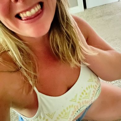 Lily Marie (lilymarie4u) Header Photo Added 2025-09-02