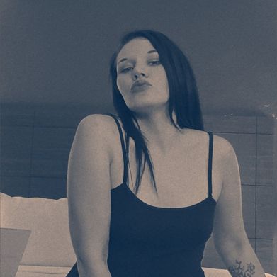 OnlyFans Model crystaXXXblack (crystaxxx) Profile Image