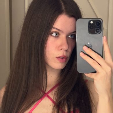 Jelena Volkov🍒 (jelena_volkov) Profile Photo Added 2025-02-11