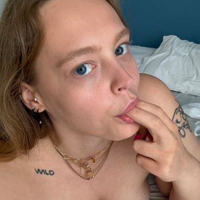 Amy (amy.private) OnlyFans Profile Image