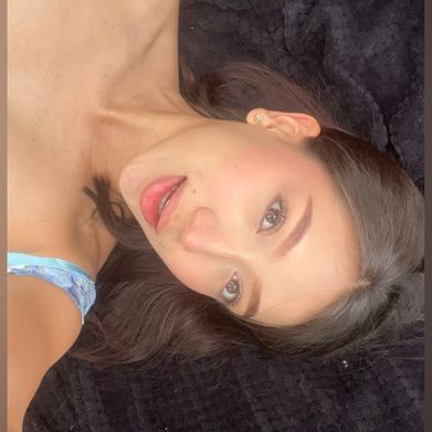 🌸 LuciaGlow (luciavargasglow) Profile Photo Added 2025-02-09