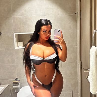 Kel ❤️ Added Photo on 2024-12-02