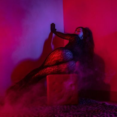 Mary Jane (maryjanemortis) Header Photo Added 2025-06-21