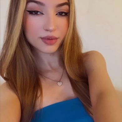 Manuela (by.manu) OnlyFans profile photo