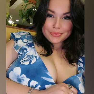 Lucy Greene (lucyschannel) Profile Photo Added 2025-02-18