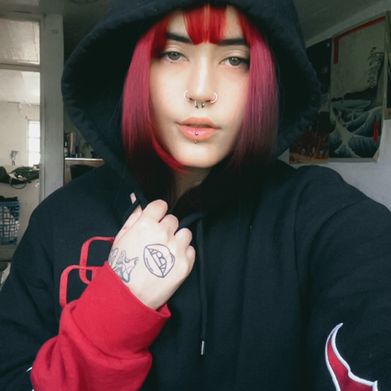 Emerald Muse (emeraldstars) Profile Photo Added 2025-09-26