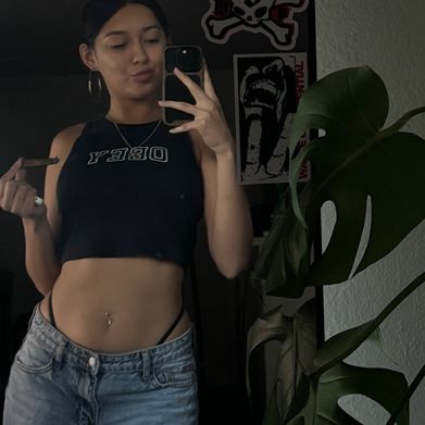 sweetangelface🍀 (messynessy710) Header Photo Added 2024-11-14