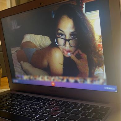 Aurora🖤 (auroraxoz) Header Photo Added 2025-10-10