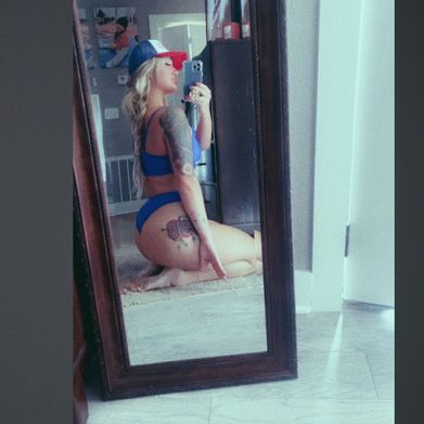 Kinsie 🩷 Added Photo on 2025-05-05