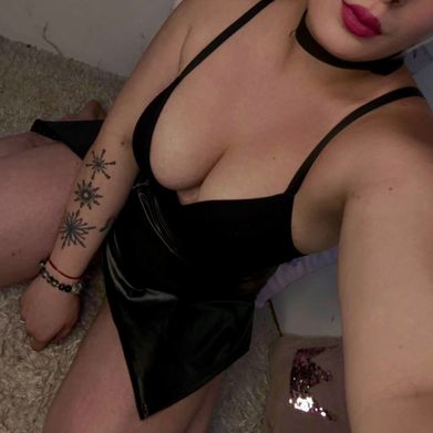 Emily Wild (xemilywild) Profile Photo Added 2025-07-31