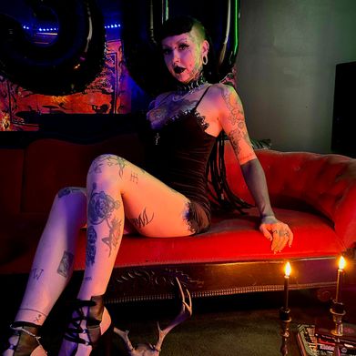 Katana Onyxxx Black (katanaonyxxxblackfree) Profile Photo Added 2025-05-27