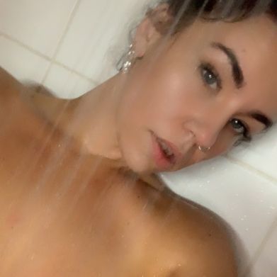 Tara Jayne 🦋 (nottarajayne) Profile Photo Added 2024-10-15