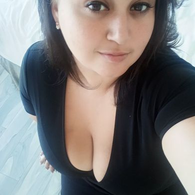 Italian Sun Shine (u325121454) OnlyFans profile photo