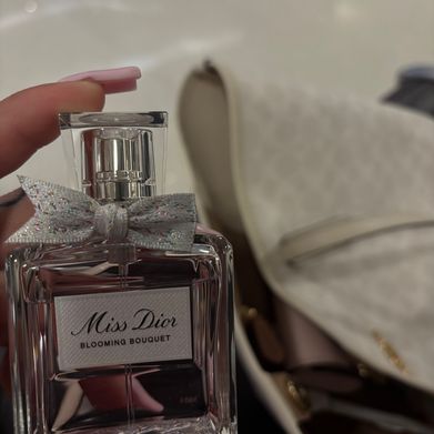 Cherrylicious (cherrylicious.xo) Header Photo Added 2025-08-13