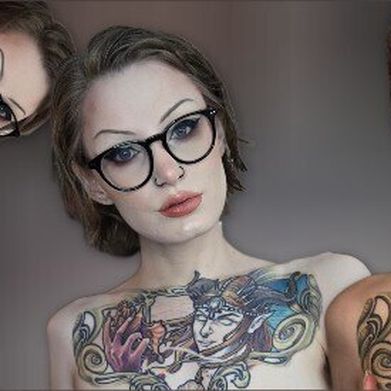 Dahlia Dearest (dahlia.dearest) Header Photo Added 2025-11-25