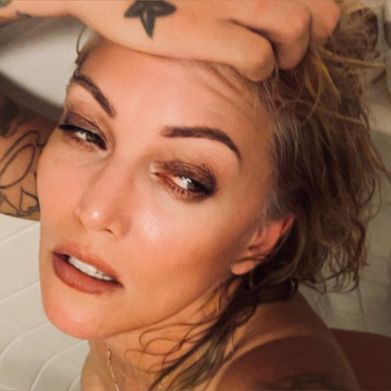 Love Corrie Added Photo on 2025-10-10