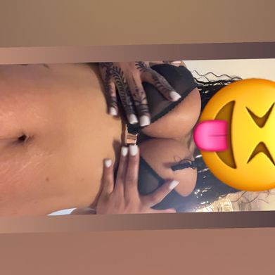 Tamz 💕 (kumanthaa) Header Photo Added 2025-09-06